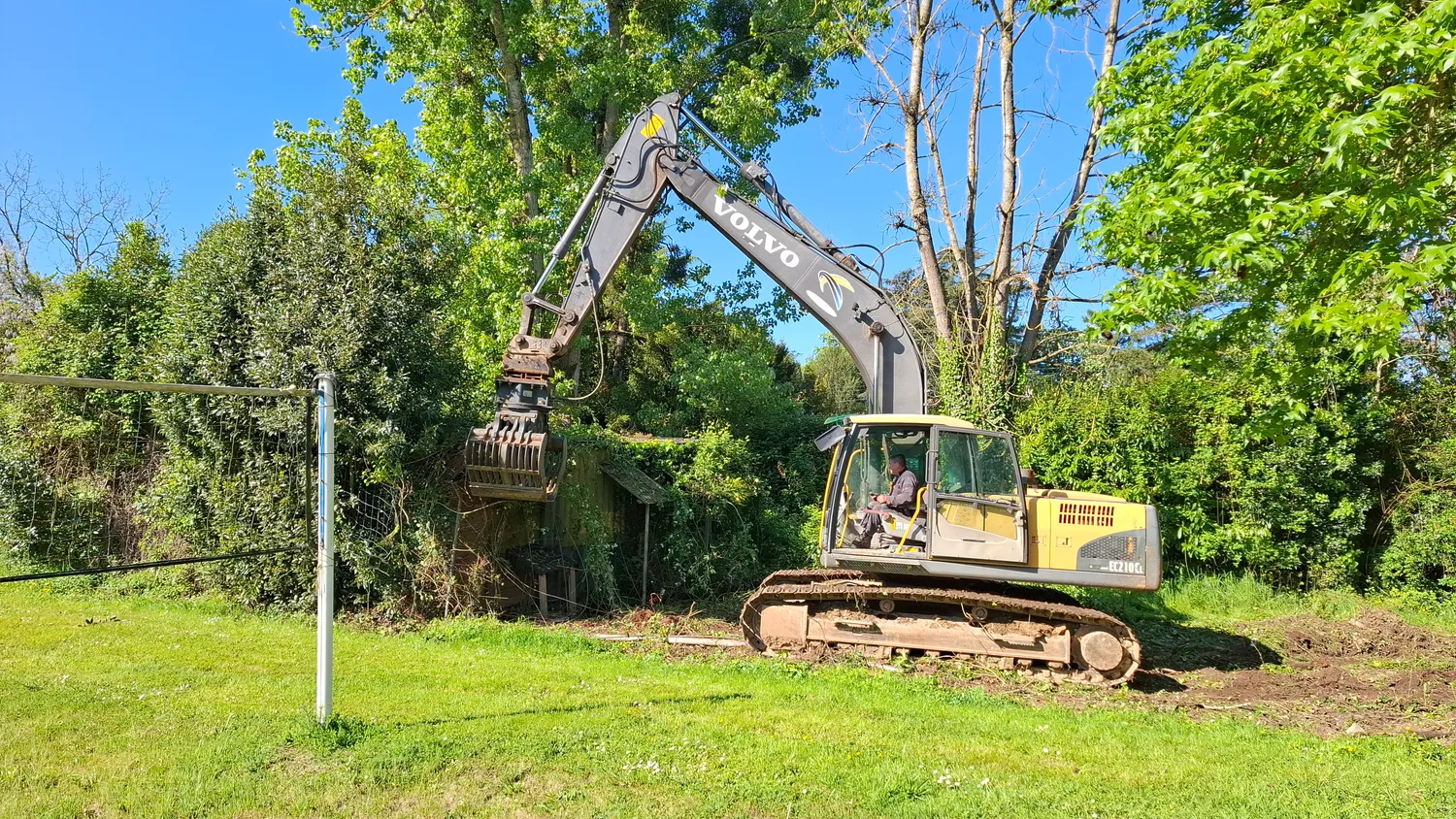 entreprise travaux publics sainte luce sur loire